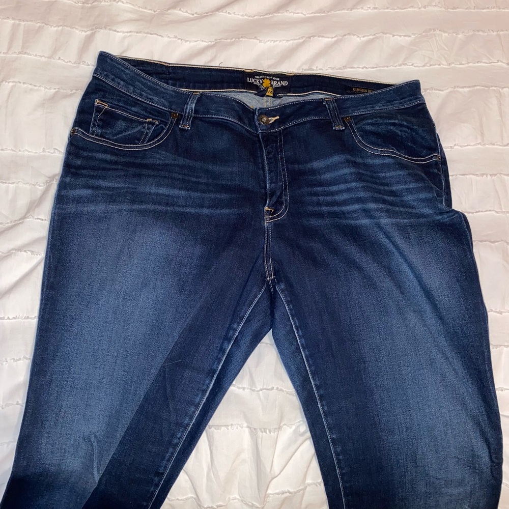 Like new Lucky jeans